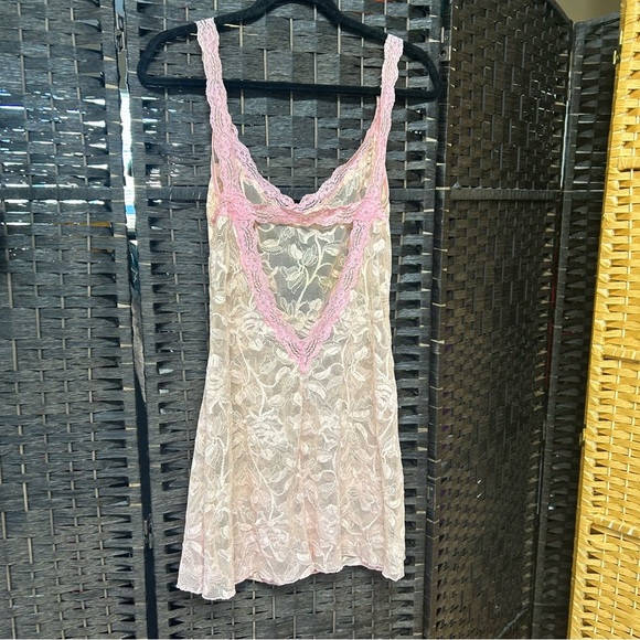 Victoria’s Secret vintage lace shirt nightgown in pink size large open back - Picture 9 of 12